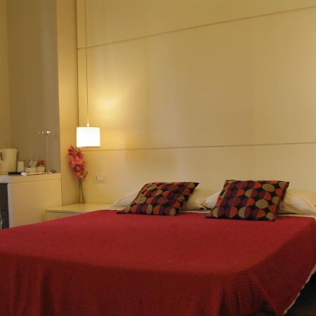 Dea Roma Inn Exterior photo